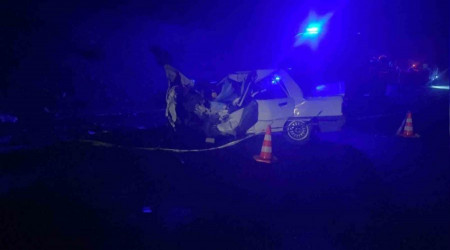 Akhisar'da düğün yolunda kaza: 1 ölü, 2 yaralı