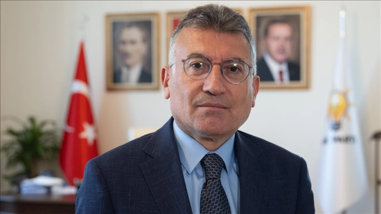 AKP'den emekli aylığı ve vergi paketi açıklaması