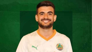 Alanyaspor, Fatih Aksoy ile 2 yıllık sözleşme imzaladı