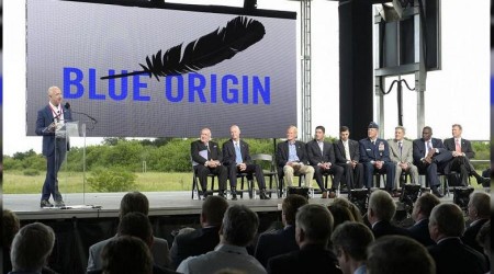 Amazon'un kurucusu Bezos, uzaya gidiyor
