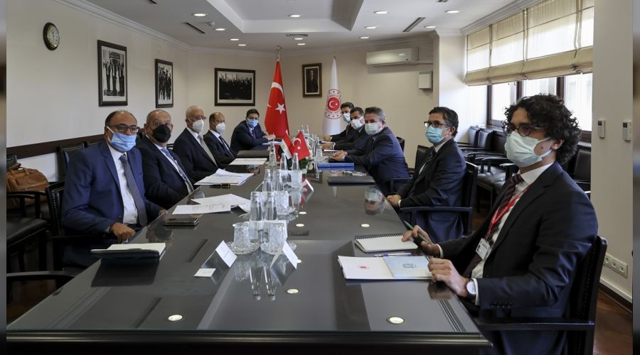  ANAL�Z - M�s�r'la buzlar eriyor