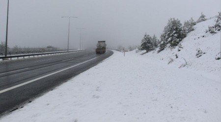 Ankara-stanbul otobannda youn kar ya