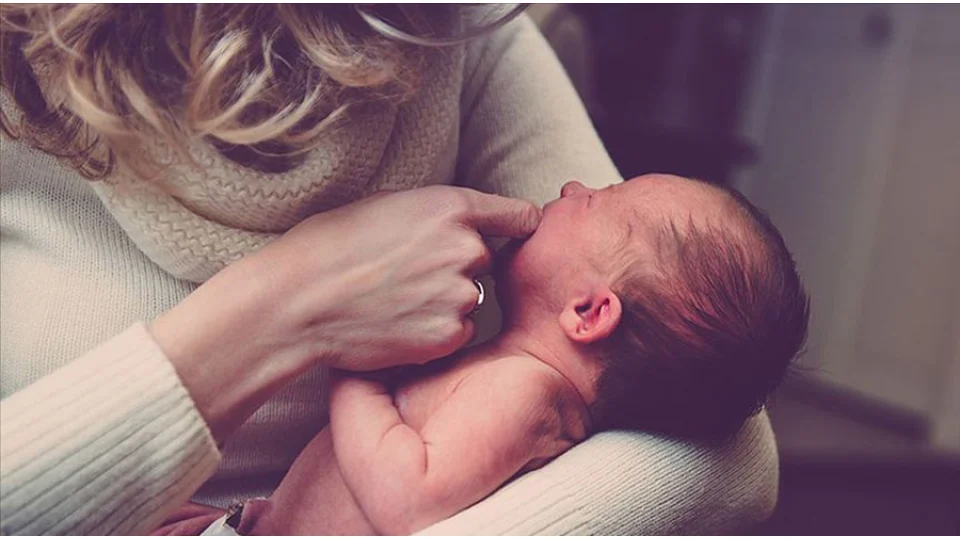 Anneler ��in Emzik, G���s Pompas� ve G���s Pedi �htiya�lar�