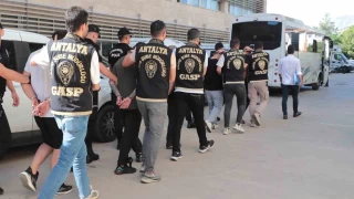 Antalya'da silahl su rgtne operasyon: 7 gzalt