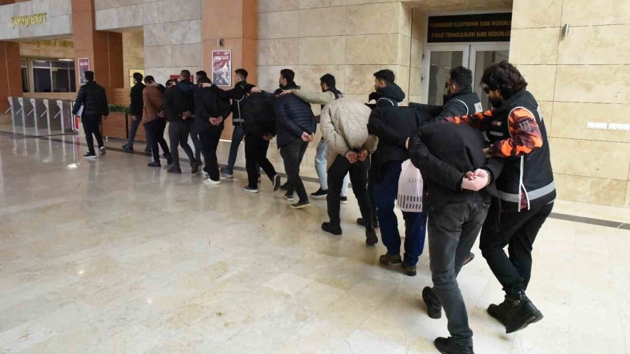 Antalya'da tefecilik operasyonu: 7 tutuklama
