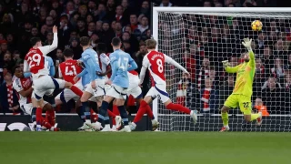 Arsenal'dan, Manchester City'e farklı tarife: 5-1