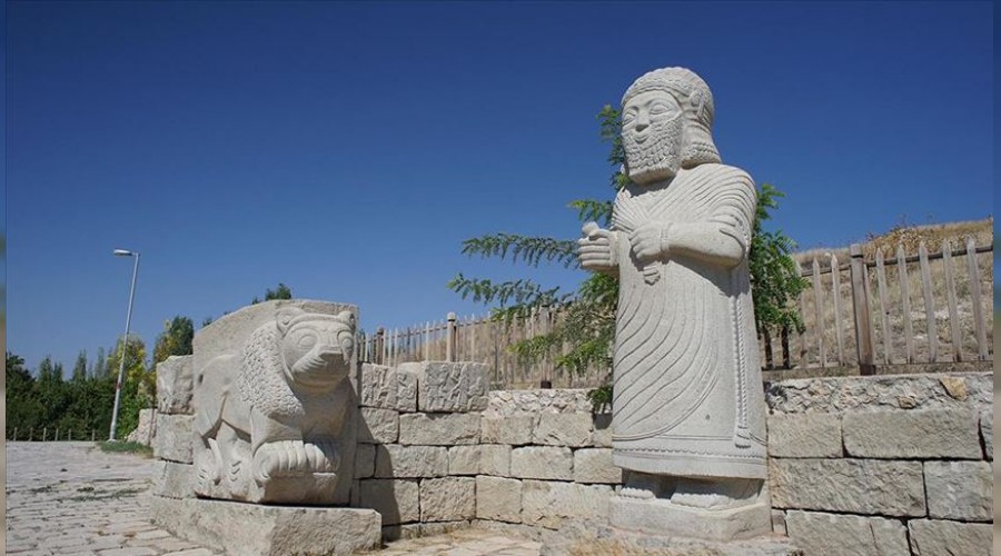 Arslantepe g�n say�yor