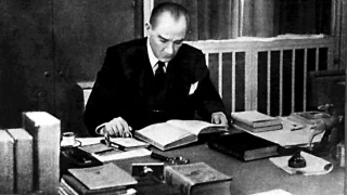 Atatürk, Hz. Muhammed hakkında şu bilgileri yazdırır