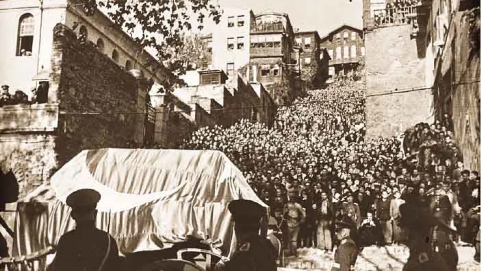 Atat�rk��n cenaze namaz�