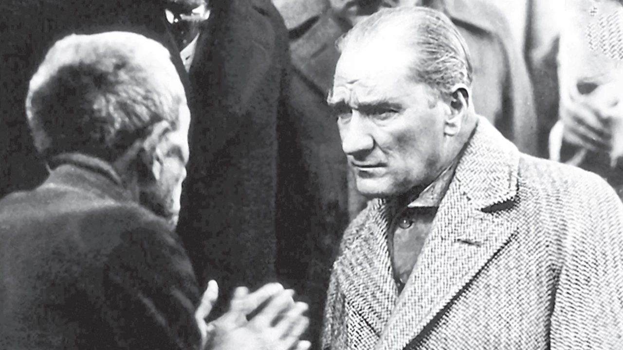 Atatürk'ün yazdığı ve Atatürk'ü yazan kitaplar