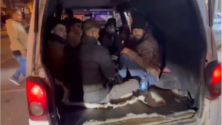 Avrupa hayaliyle ktklar yolda minibs bagajnda yakalandlar