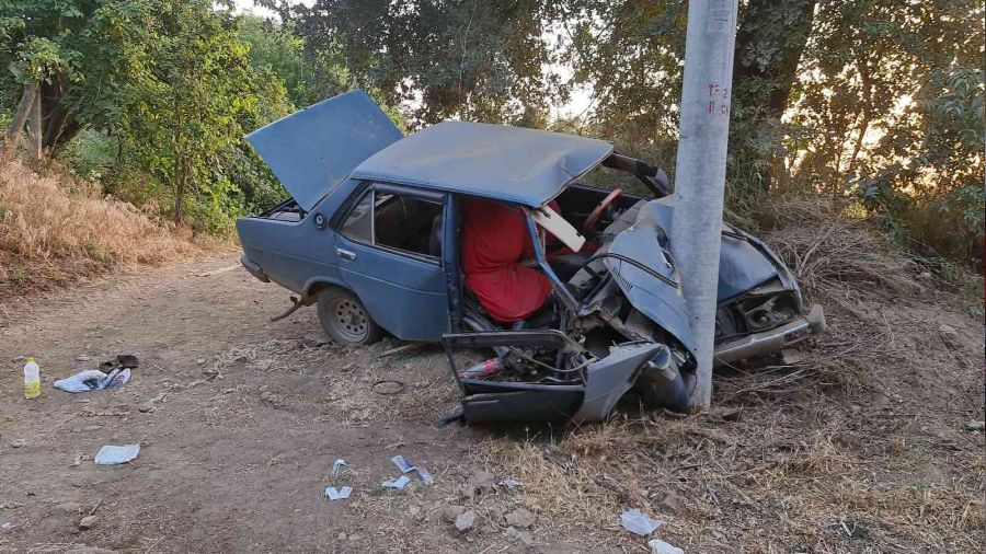 Aydın'da çaldıkları araçla İzmir'de kaza yapan 15 yaşındaki iki çocuk ağır yaralandı