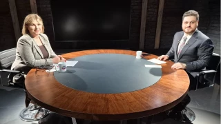 Ba��ms�z T�rkiye Partisi (BTP) Genel Ba�kan� H�seyin Ba�, S�zc� TV YouTube kanal�nda yay�mlanan ��yle Mi Sahiden?� program�nda gazeteci �pek �zbey�in sorular�n� yan�tlad�