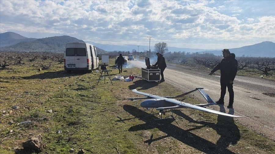 Baha ve Poyraz arama-kurtarma ekiplerinin "g�z�" oldu