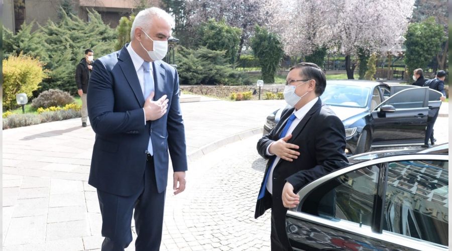 Bakan Ersoy K�rg�z mevkida��yla bir araya geldi