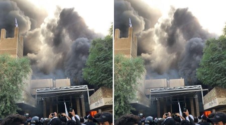Barzani'nin parti binası ateşe verildi