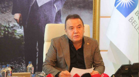Bakan Bcek'ten depremzedelere konaklama daveti