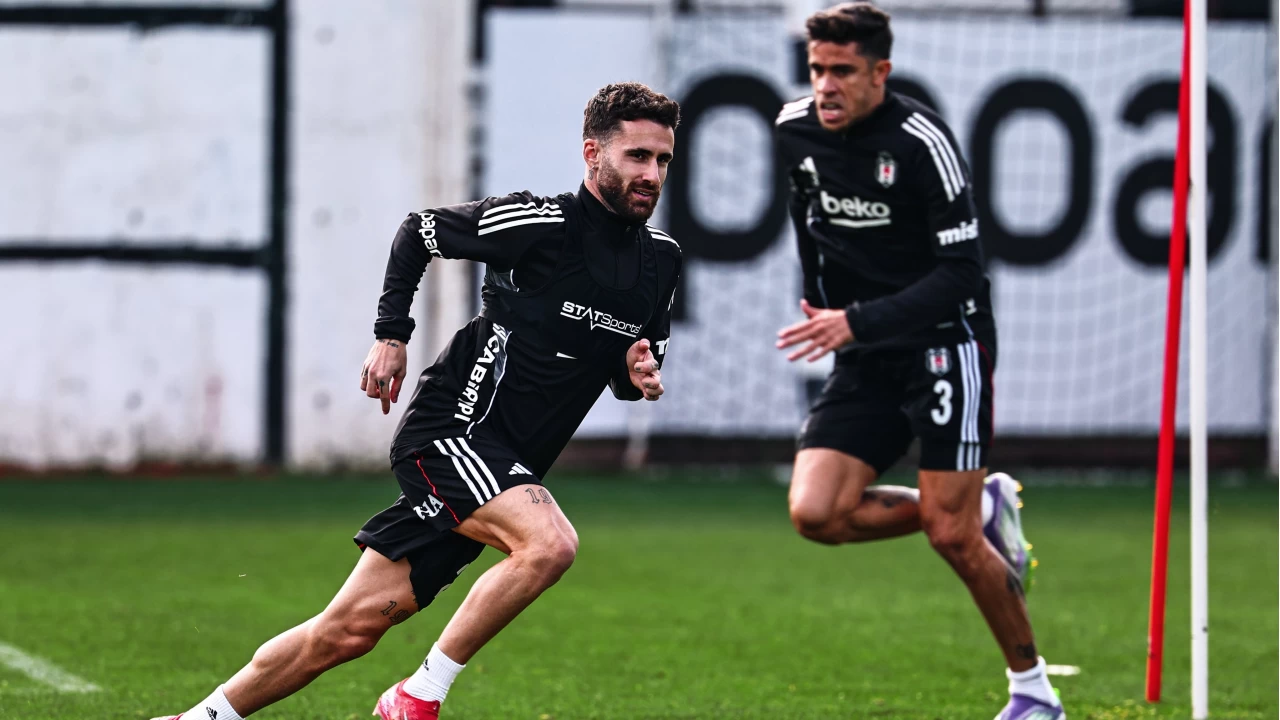 Beşiktaş'ın tamam mı, devam mı maçı Beşilktaş derbide yarın Fenerbahçe'yi ağırlayacak