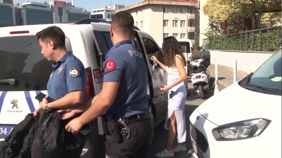 Beykoz'da i� yerinde bir kad�n� rehin ald�