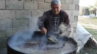 Binbir zahmetle üretiliyor, litresi 180 ila 200 liradan satılıyor