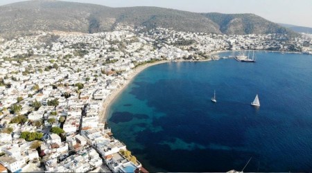 Bodrum'un nüfusu 4'e katlandı