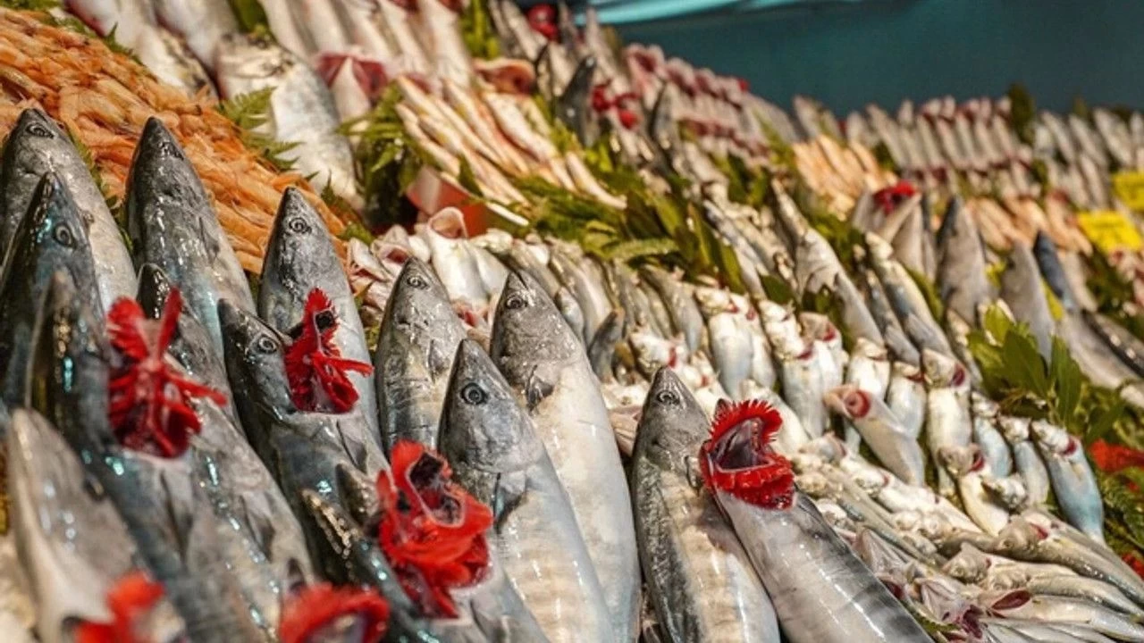 Boğazımıza balık kılçığı battığında ne yapmalıyız?