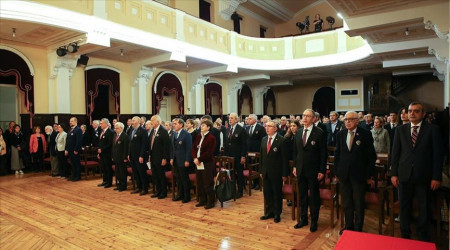 "Bu törenler bizim çimentomuz"