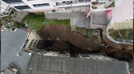 Bursa'da toprak kayd bina tahliye edildi