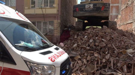 Bursa'da yıkım çalışmasında feci ölüm