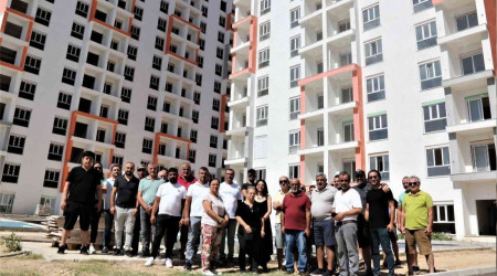 Büyük hayaller ile aldıkları daireleri 11 yıldır tamamlanamadı