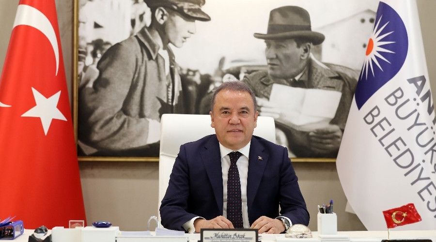 Büyükşehir'den 8 Mart'ta kadın personele izin