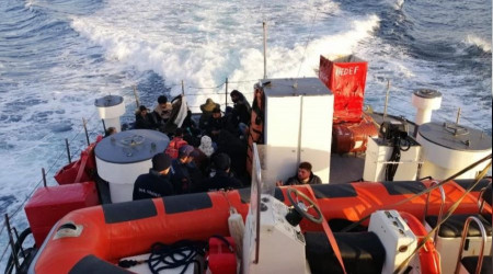 Çanakkale'de 34 göçmen yakalandı