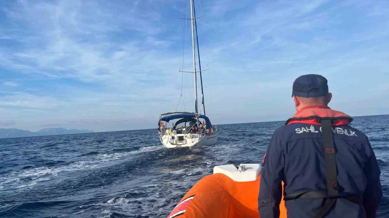 Çanakkale'de 79 kaçak göçmen daha yakalandı