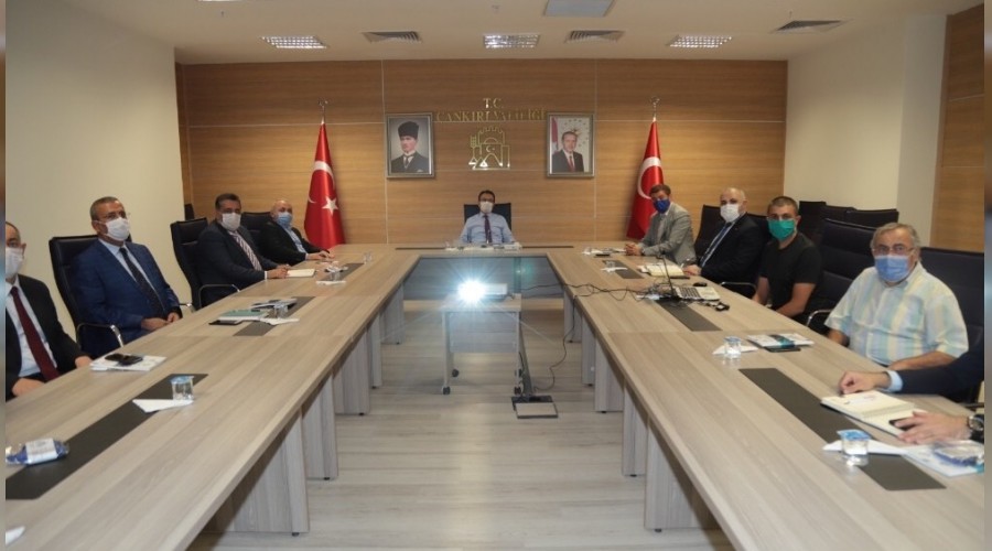 Çankırı'da 65 yaş üstü vatandaşlara ulaşım kısıtlaması