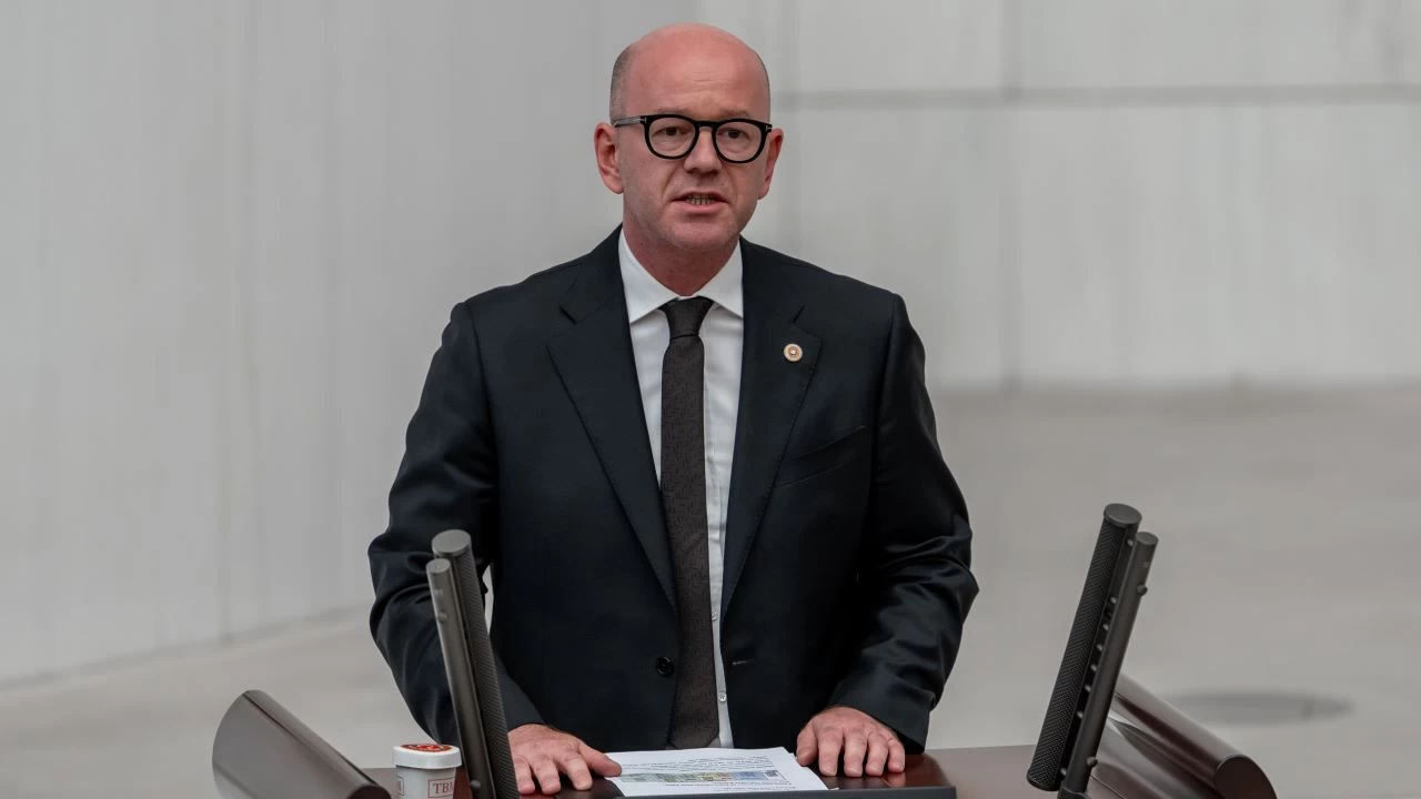 CHP'li Sar, orman yangnlaryla mcadele politikasn eletirdi 