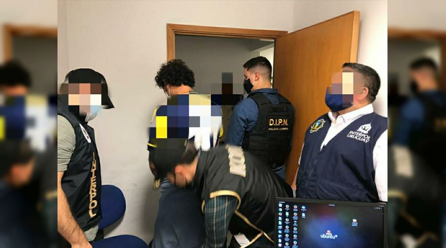 "�iftlik Bank" davas�n�n firari san��� Fatih Ayd�n T�rkiye'ye getirildi