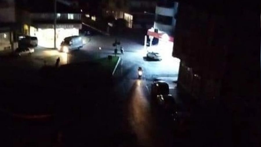 �orum�da kanl� provokasyon: Camiden ��kanlara ate� a��ld�