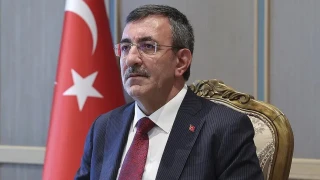 Cumhurba�kan� Yard�mc�s� Y�lmaz: "Bir ki�inin daha naa��na ula��ld�"