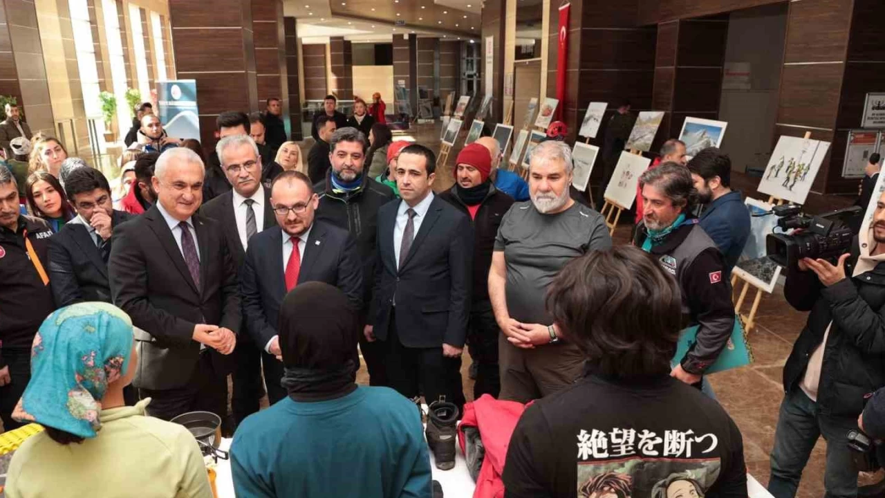 "Da�c�l�k" temal� foto�raf sergisi b�y�k be�eni toplad�