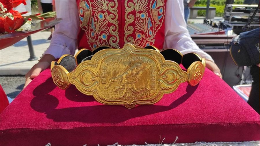 Davullu zurnal� a�a kar��lamas�