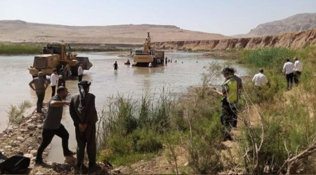 Dicle Nehri'ne kamyon dt 