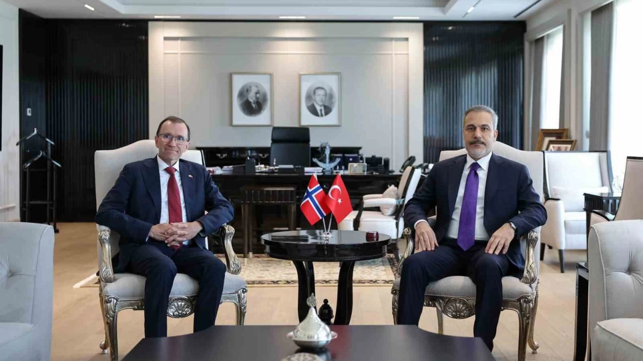 Dileri Bakan Fidan, Norveli mevkida ile bir araya geldi