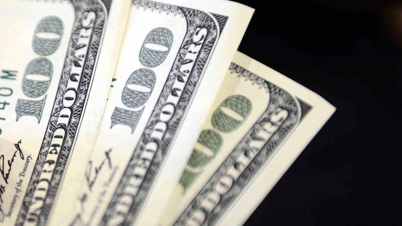 Dolar ve euro Türk lirası karşısında yükselişte