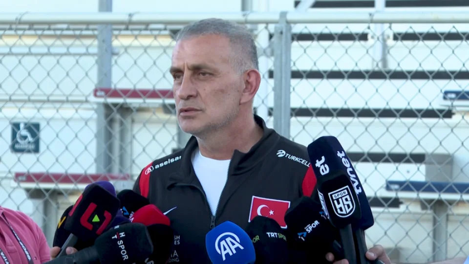 D�nya kupas� gitti, koltuk sevdas� bitmedi