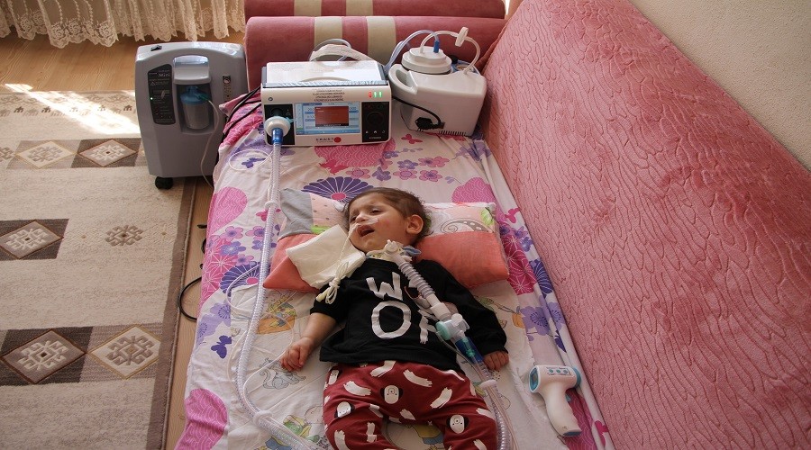 Efe bebeğimiz dünyadaki en pahalı tedaviye muhtaç