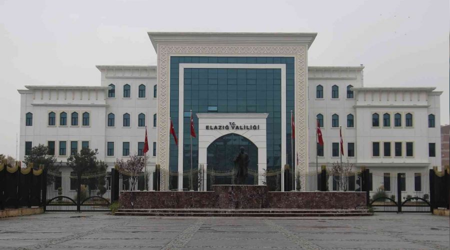 Elaz��'da etkinlikler 15 g�n yasakland�