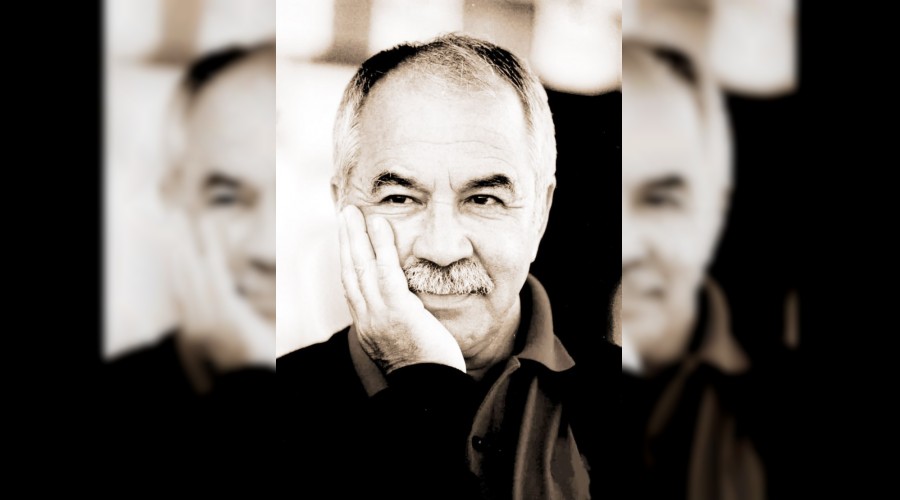 Erdal Öz Edebiyat Ödülü Tekin’in