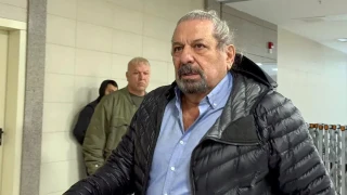 Erman Toro�lu beraat etti
