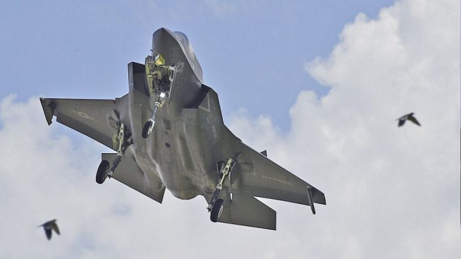 F-35 savaş uçağı dikey inişi beceremedi
