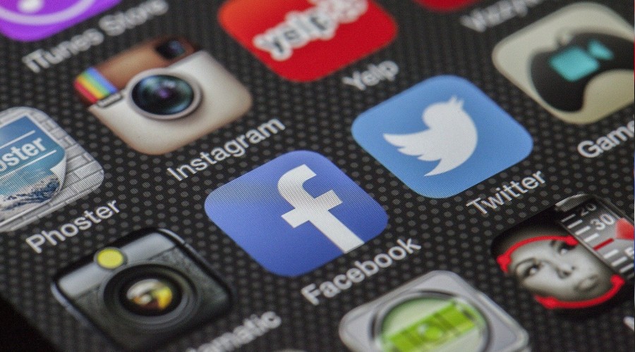Facebook ve Twitter'a rekor para cezası